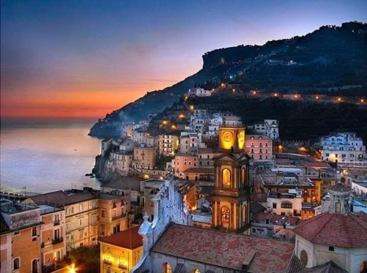Amalfi Coast Palace In Minori Apartment Bagian luar foto